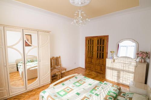 Apartment - Ivana Franka 21