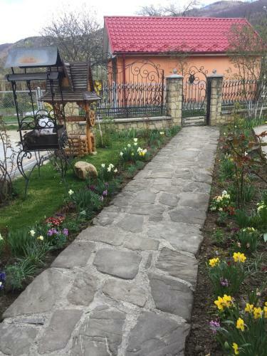 Lodge Guest House U Myrona