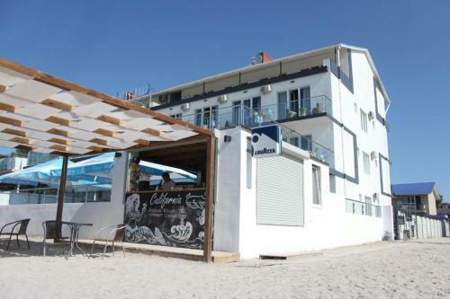 California Hotel