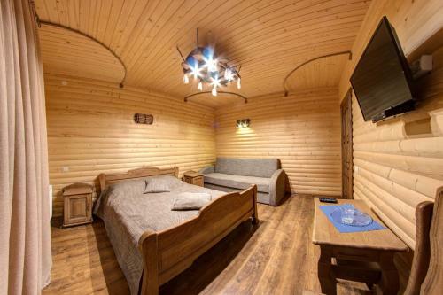 Lavina Hotel