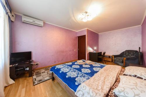 Apartment Zhylyanska 76
