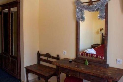Hotel 100 Metriv Vid Vytyagu