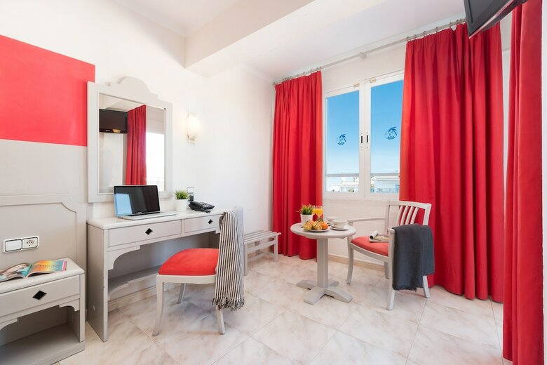 Hotel Playas Del Rey