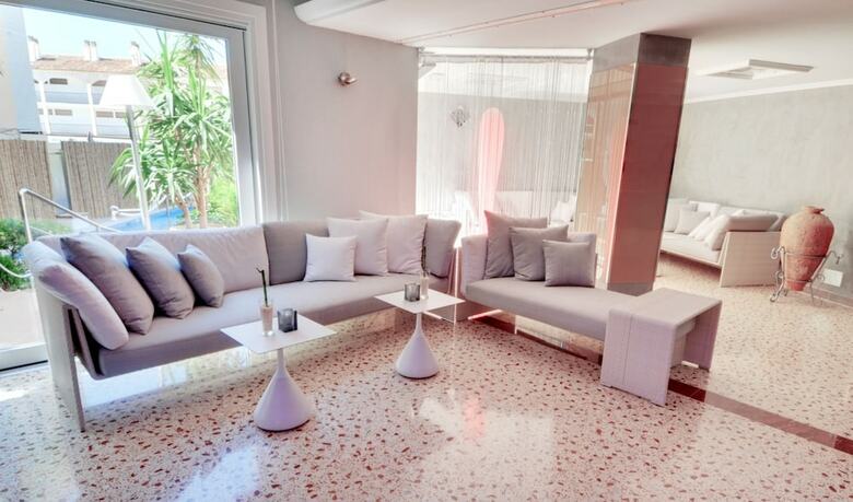 Hotel Playas Del Rey
