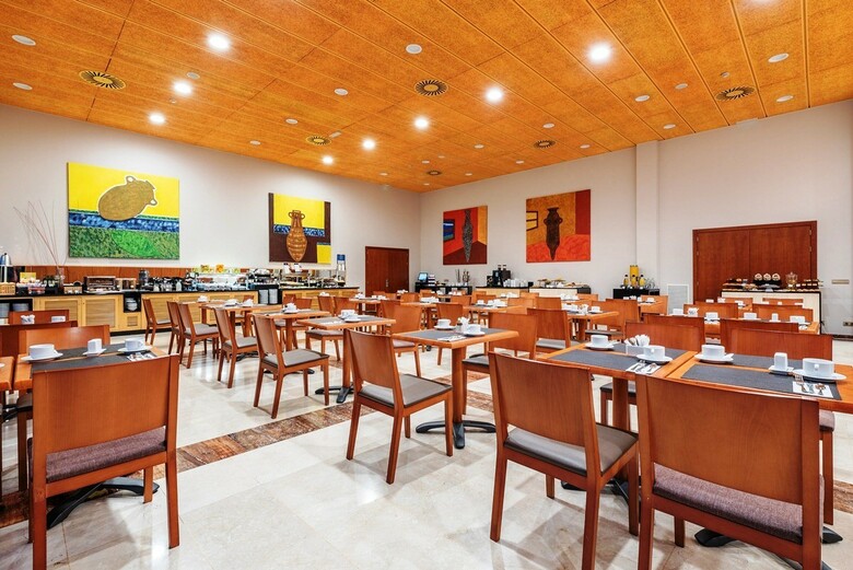 Hotel Eurostars San Lazaro