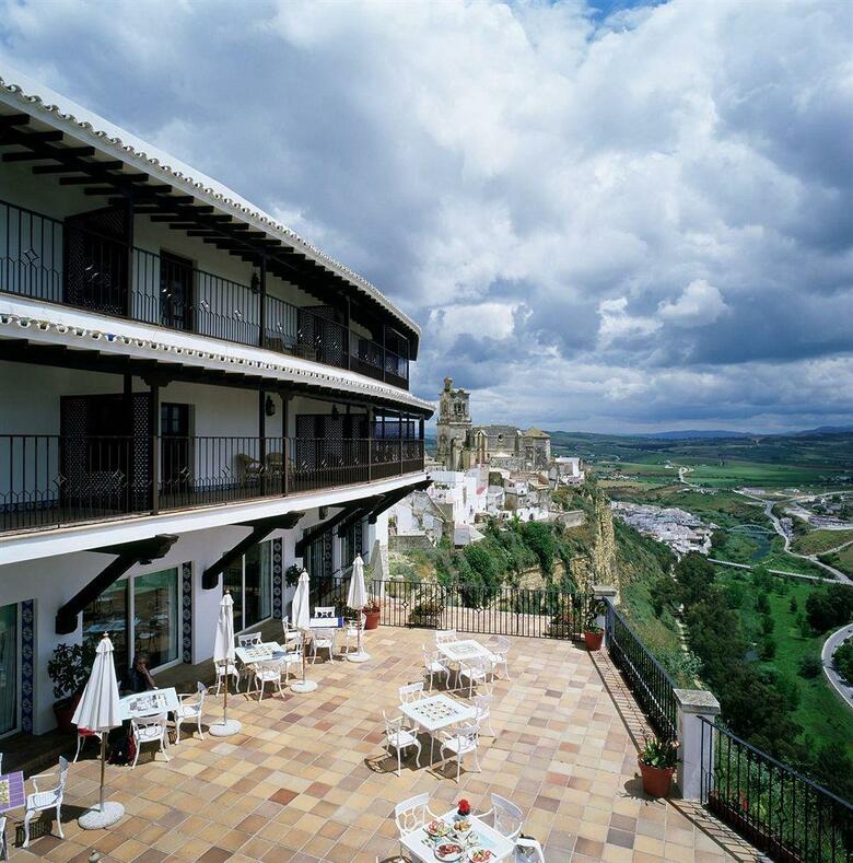 Hotel Parador De Arcos