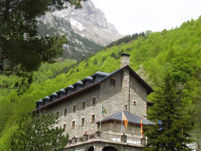 Hotel Parador De Bielsa