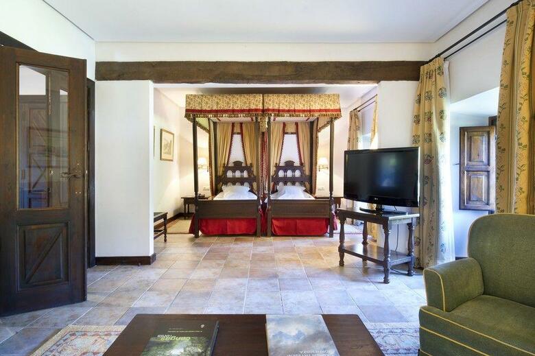 Hotel Parador de Cangas