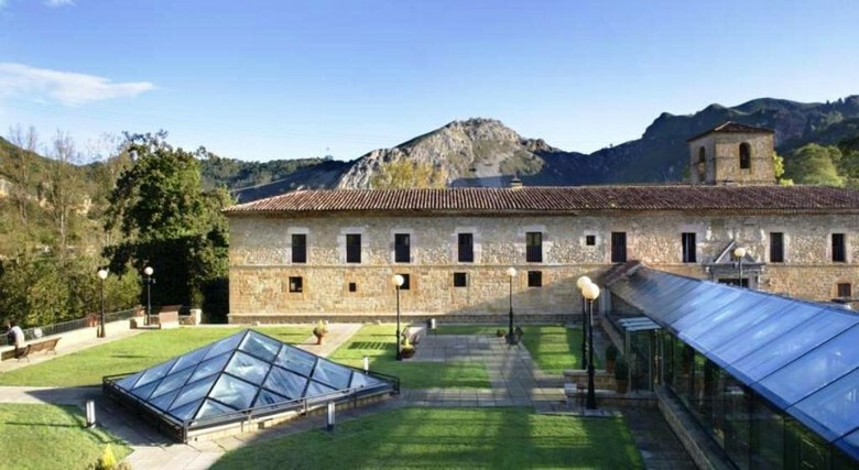 Hotel Parador de Cangas