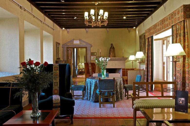 Hotel Parador de �vila