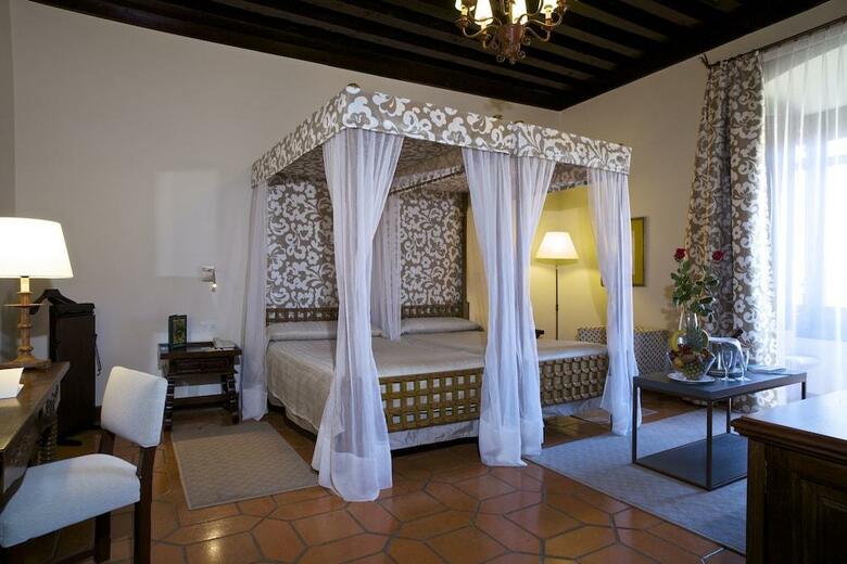 Hotel Parador de �vila