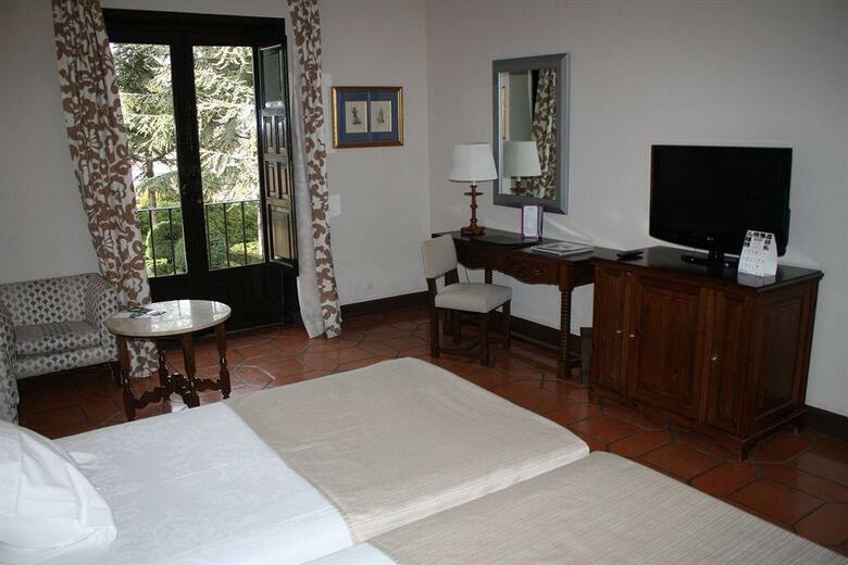 Hotel Parador de �vila