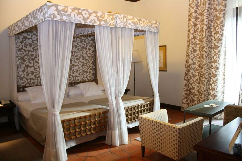 Hotel Parador de �vila