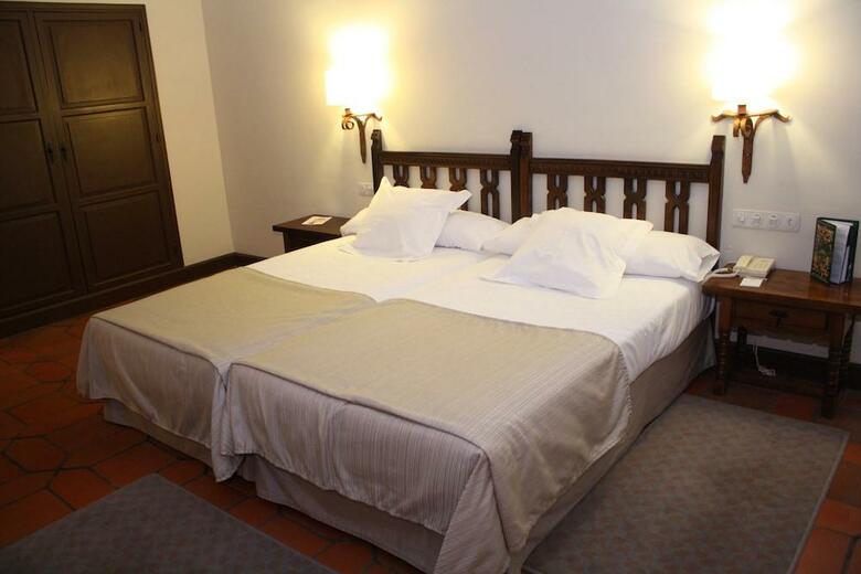 Hotel Parador de �vila