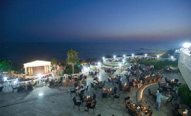 Hotel Crystal Sunrise Queen Resort