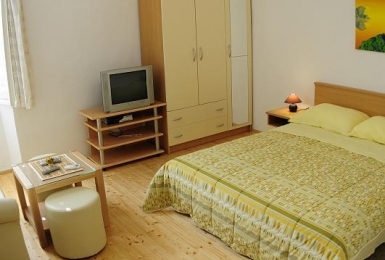 Orka Apartments