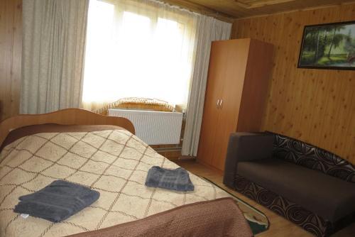 Hostal Bilyy Kamin Guest House