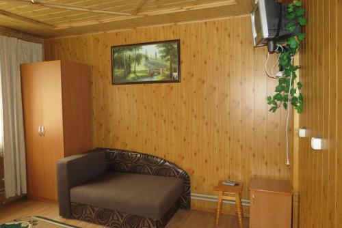 Hostal Bilyy Kamin Guest House