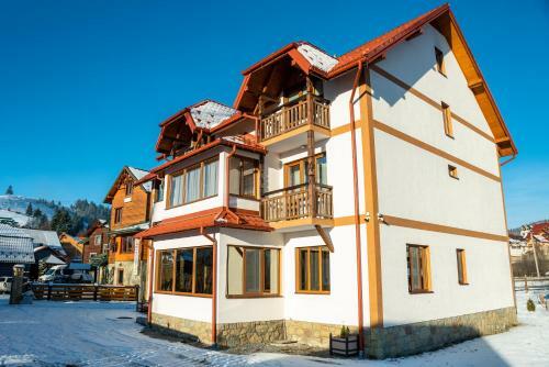 Hotel Zatyshok Nad Prutom