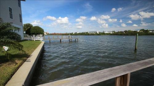 Apartamento Captain's Cove 304