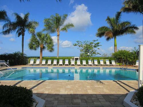 Estero Beach & Tennis #505c Apartment