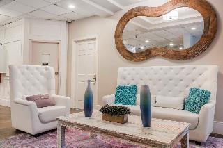 Grand Hilton Head Inn, An Ascend Hotel Collection Member