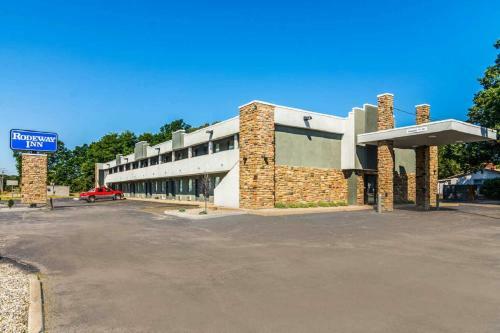 Hotel Rodeway Inn Portage
