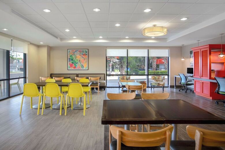 Hotel Home2 Suites By Hilton Gainesville