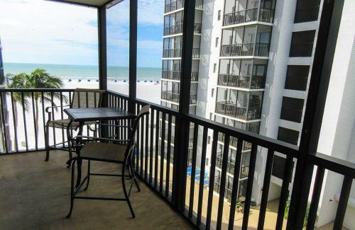 Island Winds #501 Apartment