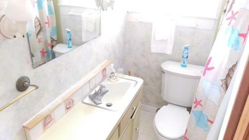 Apartamentos Sun N Fun Beachfront Vacation Rentals