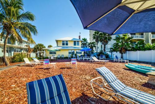 Apartamentos Sun N Fun Beachfront Vacation Rentals