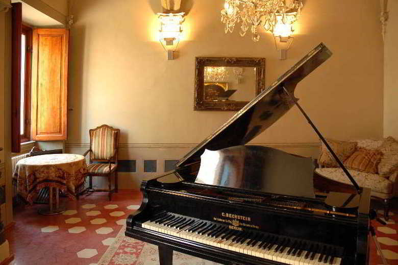 Hotel Villa Sabolini