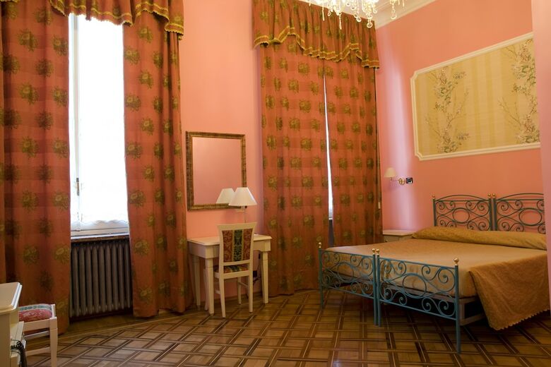 Hotel Principi D Acaja