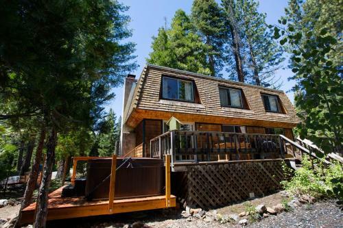 Gordon Pet Friendly Cabin