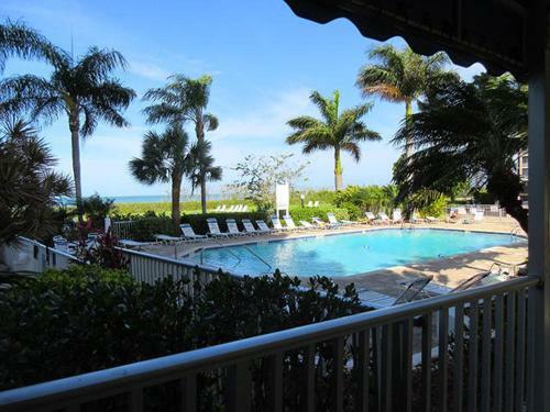 Estero Beach & Tennis 608b Apartment