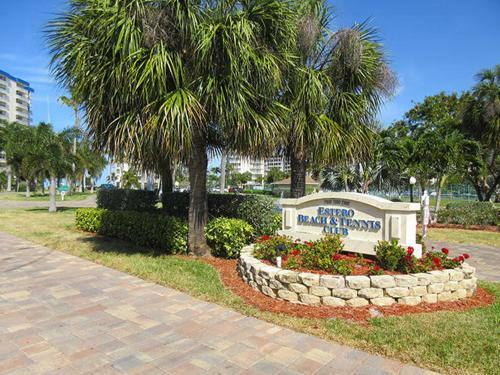 Estero Beach & Tennis 608b Apartment
