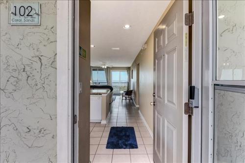Coral Sands #102 Apartment