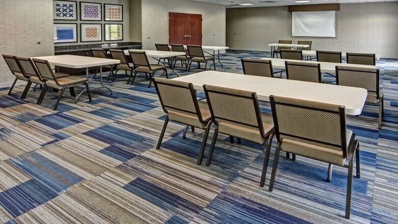 Hotel Holiday Inn Express & Suites Cookeville