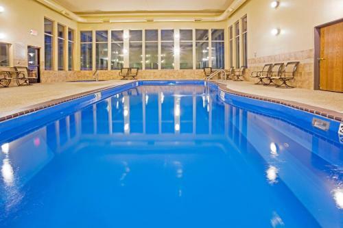 Hotel Holiday Inn Express & Suites Custer
