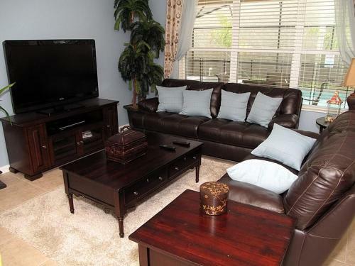 Villa 2542 Archfeld Windsor Hills