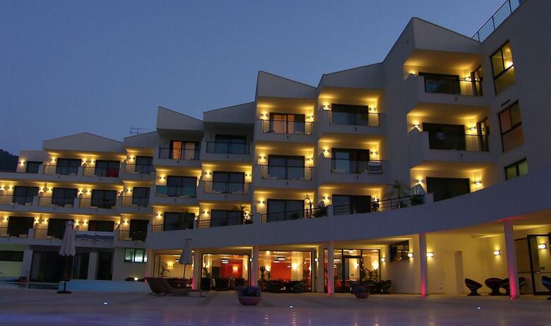 Hotel Cefal� Sea Palace