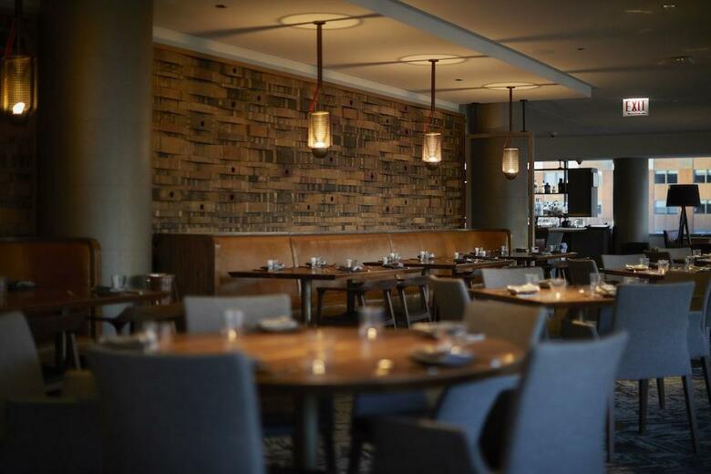 Hotel Conrad Chicago