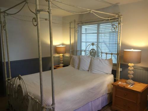 Hotel Catalina Island Seacrest Inn