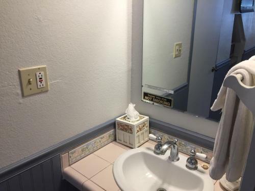 Hotel Catalina Island Seacrest Inn