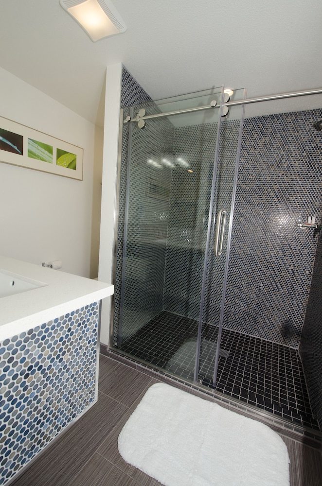 Thunderbird Boutique Hotel