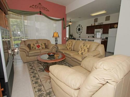 Villa 7758 Tosteth Windsor Hills
