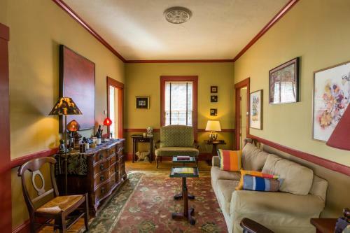 Bed & Breakfast The Tucker Inn