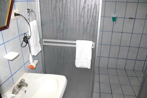Hotel Sportsmens Lodge