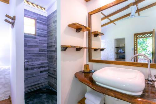 Passion Fruit Lodge