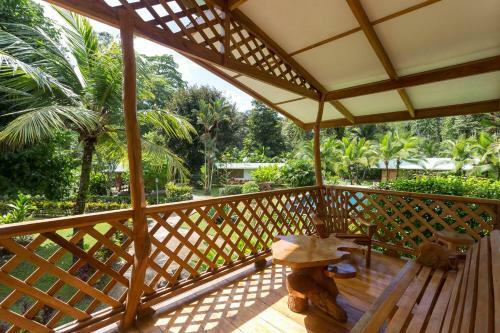 Passion Fruit Lodge